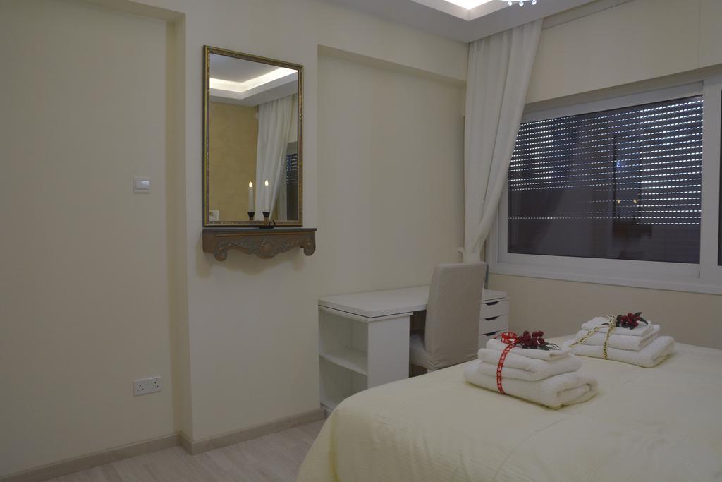 The Central Suites Nicosia Buitenkant foto