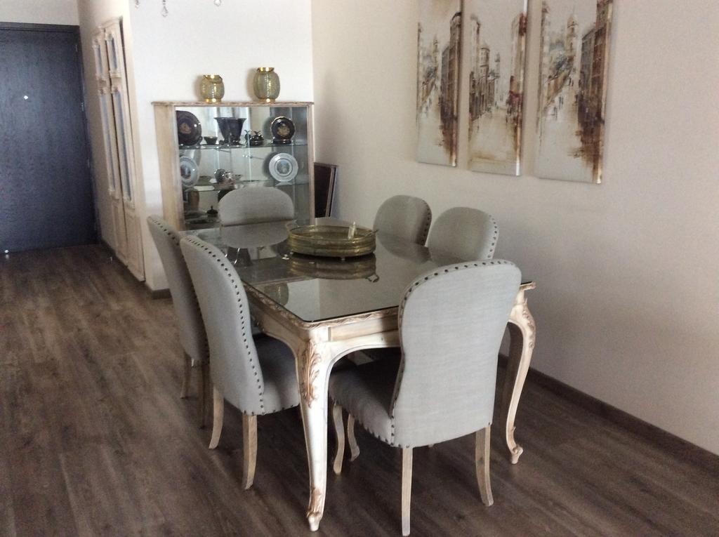 The Central Suites Nicosia Buitenkant foto