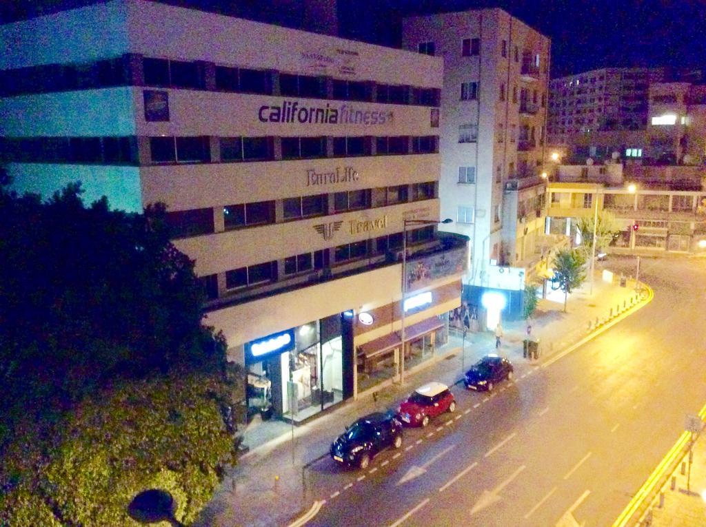 The Central Suites Nicosia Buitenkant foto